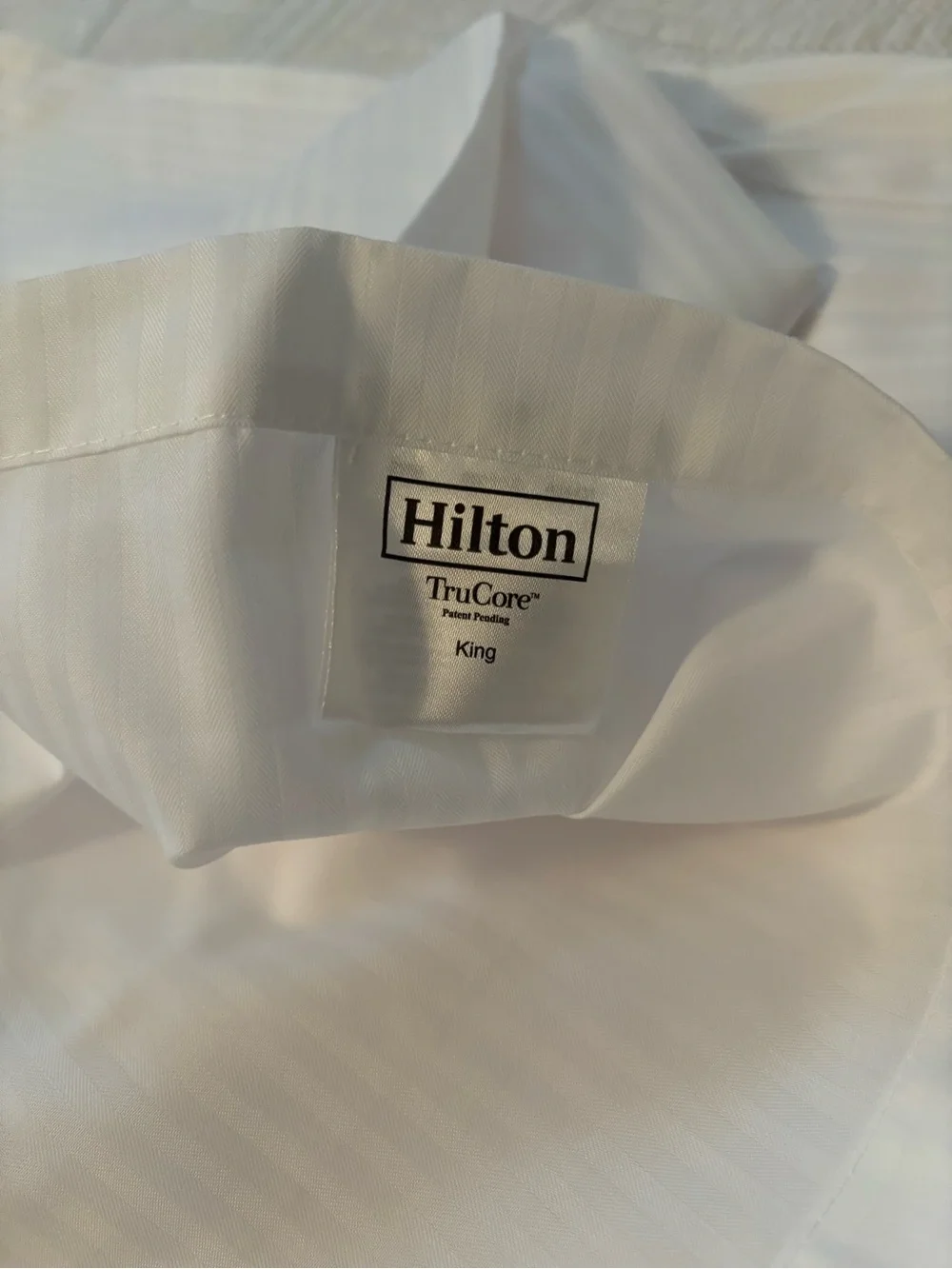 Hilton king Flat sheet New W/O package - Classic Stripe